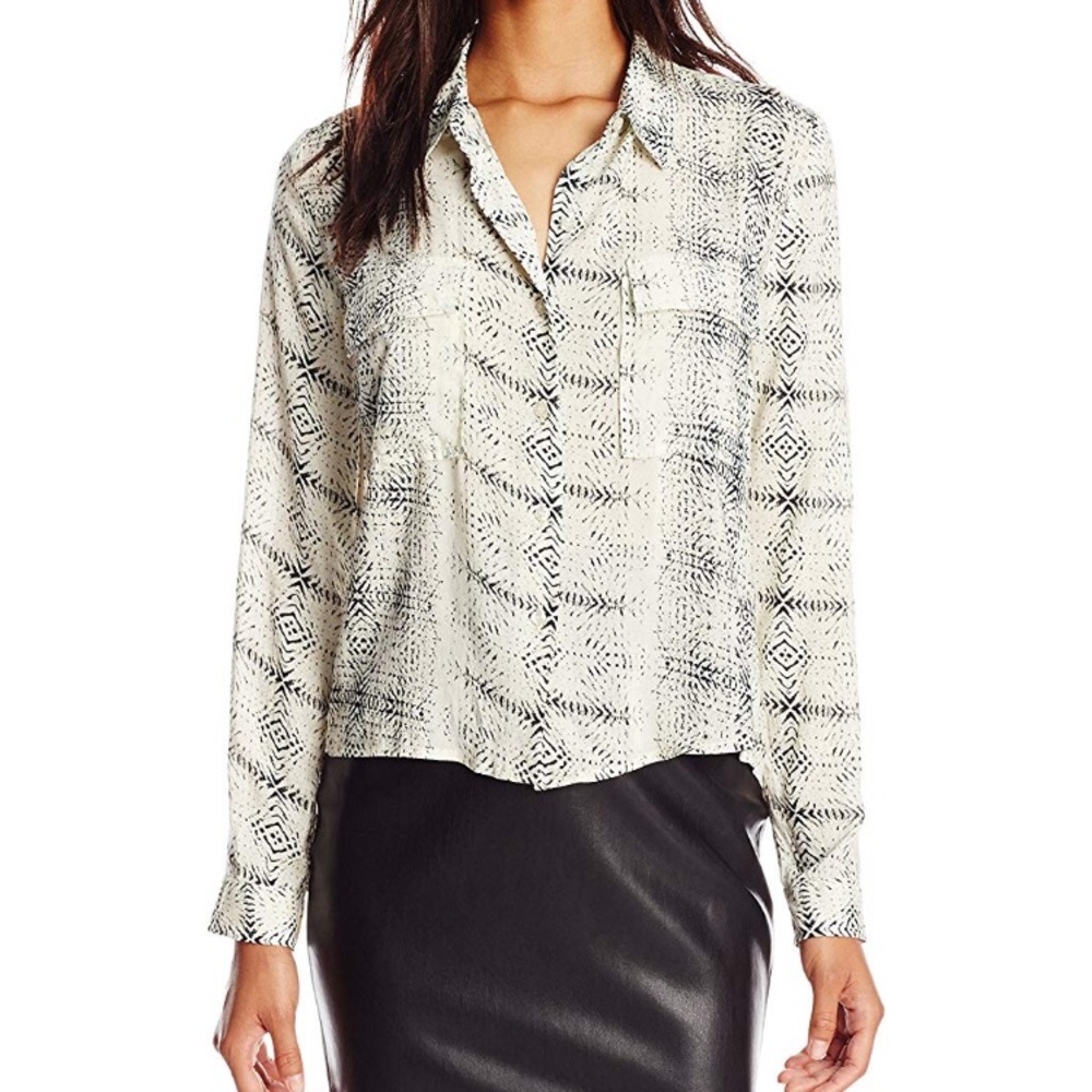 Jessica Simpson button front patterned shirt.